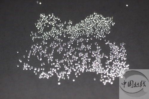 乌达金属表面处理厂喷砂玻璃微珠清理